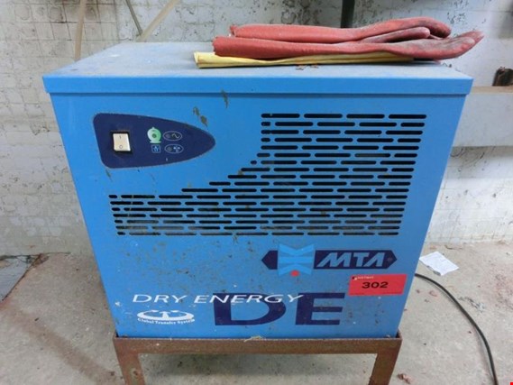 Used MTA compressed-air dryer for Sale (Auction Premium) | NetBid Industrial Auctions