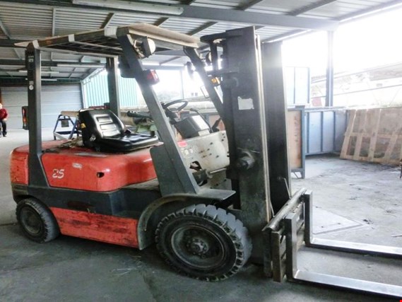 Used Tailift FD25 Diesel forklift truck for Sale (Auction Premium) | NetBid Industrial Auctions