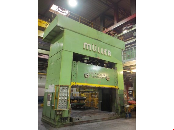 Used Müller BZE 1000-32.10.1 hydraulic drawing press for Sale (Trading Premium) | NetBid Industrial Auctions