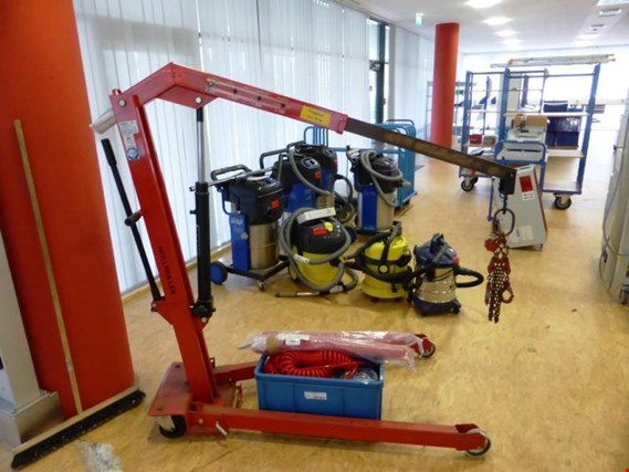 Mazzola M5S workshop hydraulic crane (Auction Premium) | NetBid ?eská republika