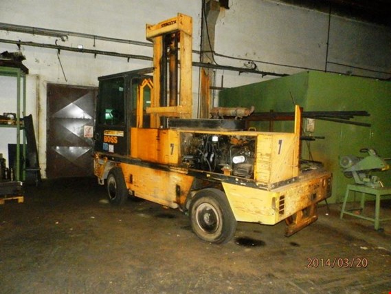 Used Steinbock Boss 566 side loading truck for Sale (Auction Premium) | NetBid Industrial Auctions