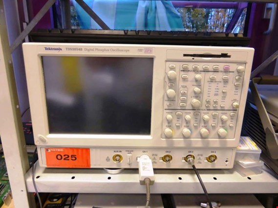 Used Tektronix TSD 5054B digital oscilloscope for Sale (Auction Premium) | NetBid Industrial Auctions