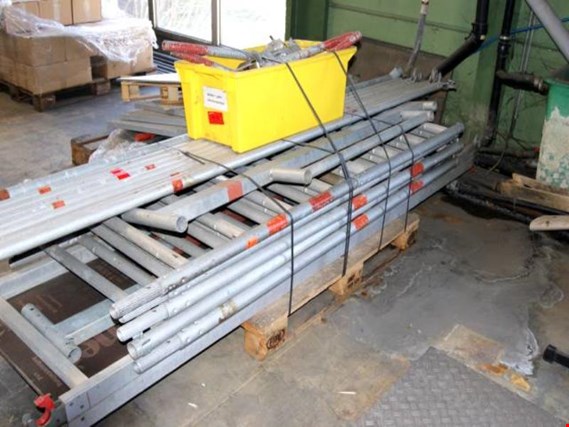 Used Layher Mobile scaffold for Sale (Auction Premium) | NetBid Industrial Auctions
