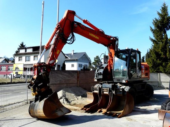 Used Hitachi ZX140W-3 mobile excavator for Sale (Auction Premium) | NetBid Industrial Auctions