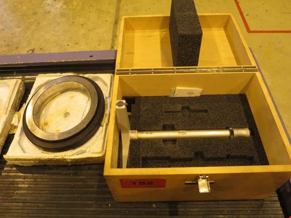 Used Microtest 3-point internal push-button for Sale (Auction Premium) | NetBid Industrial Auctions