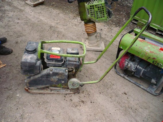 Used Bomag BP10/36-2 wacker plate for Sale (Auction Premium) | NetBid Industrial Auctions