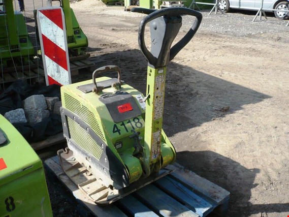 Used Bomag BPR reversible wacker plates for Sale (Auction Premium) | NetBid Industrial Auctions