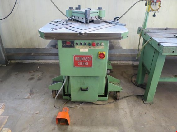 Used Indumash Corner punch for Sale (Auction Premium) | NetBid Industrial Auctions