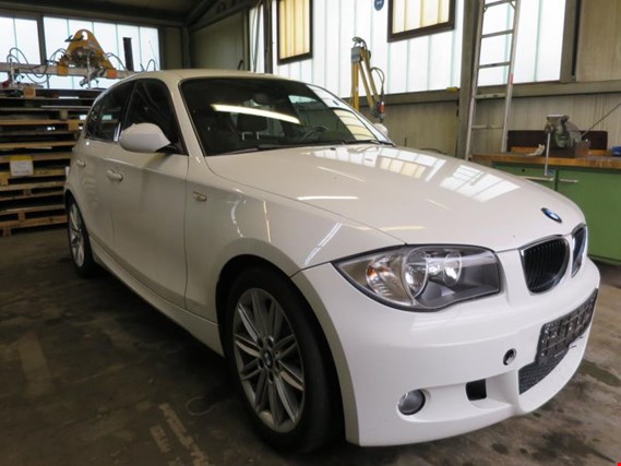 Used BMW 118 i Passenger car for Sale (Auction Premium) | NetBid Industrial Auctions