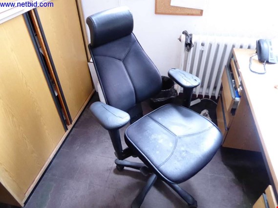 Used Swivel chair for Sale (Trading Premium) | NetBid Industrial Auctions