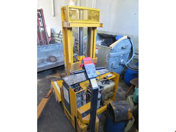 Used Jungheinrich EJC-Z160 electr. hand-guided forklift truck for Sale (Auction Premium) | NetBid Industrial Auctions