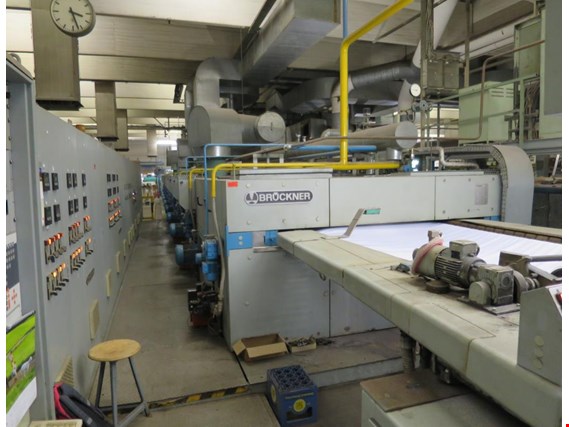 Used Brückner horizontal chain warp drying stenter (5) for Sale (Auction Premium) | NetBid Industrial Auctions