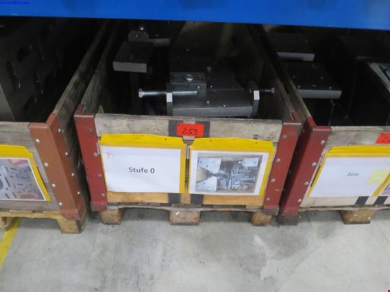 Used 1 Posten Clamping device level 0 for Sale (Trading Premium) | NetBid Industrial Auctions