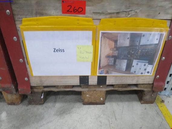 Used 1 Posten Clamping device Zeiss for trestles Netztal for Sale (Trading Premium) | NetBid Industrial Auctions