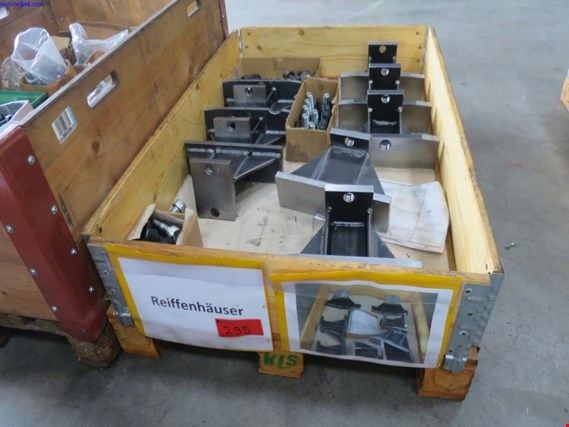Used 1 Posten Clamping device Reifenhäuser for Sale (Trading Premium) | NetBid Industrial Auctions