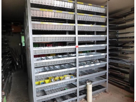 Used 12 lfm. Assembly rack for Sale (Auction Premium) | NetBid Industrial Auctions