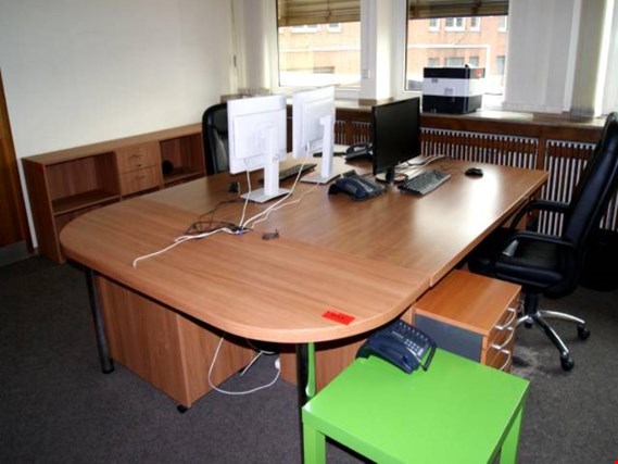 Used Office Desk System F 2 Persons For Sale Online Auction
