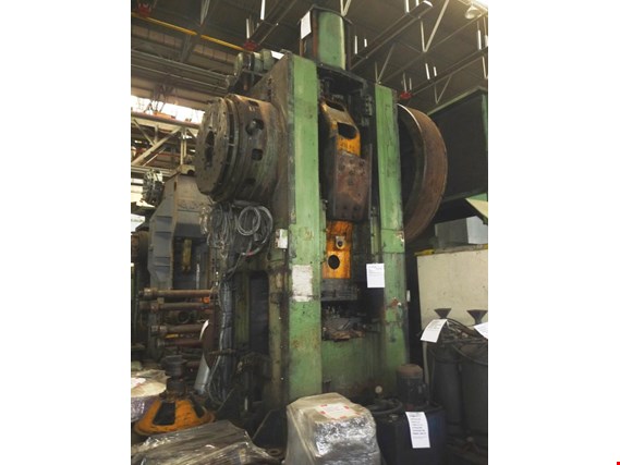 Used Voronezh KB 8040 forging press for Sale (Auction Premium) | NetBid Industrial Auctions