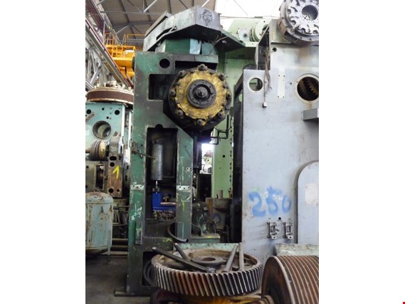 Used Voronezh KA 9532 double column trimming press for Sale (Auction Premium) | NetBid Industrial Auctions