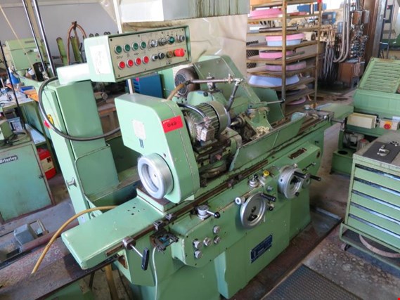 Used Jones-Shipman 1076 External cylindrical grinding machine for Sale (Auction Premium) | NetBid Industrial Auctions