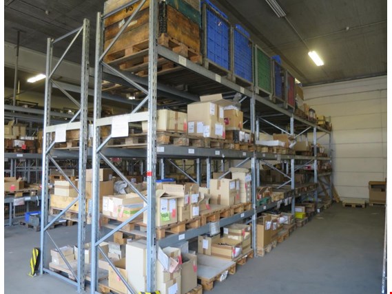 Used 80 lfm. Heavy-duty pallet racking, without contents; ATTENTION: later release by arrangement for Sale (Auction Premium) | NetBid Industrial Auctions