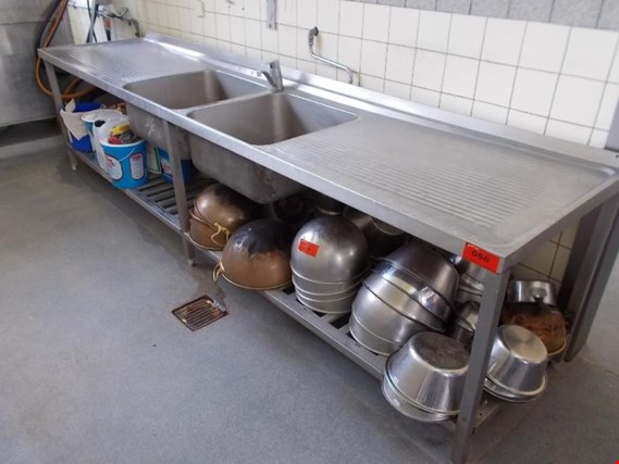 Used Double washbasin for Sale (Auction Premium) | NetBid Industrial Auctions