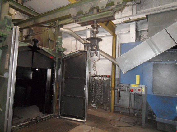 Used Schlick wheel blast system w. suspended conveyor for Sale (Online Auction) | NetBid Industrial Auctions