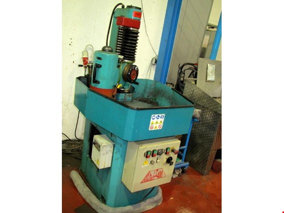 Used Delta LC 400 vertical cylindrical grinding machine for Sale (Auction Premium) | NetBid Industrial Auctions
