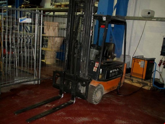 Used Still R20-18 electr. forklift truck (-released at a later date: 31 May 2016-) for Sale (Auction Premium) | NetBid Industrial Auctions