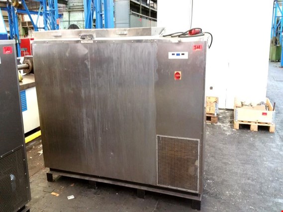 Used FRYKA TT 40-944 U freezer for Sale (Auction Premium) | NetBid Industrial Auctions