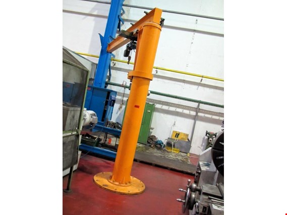 Used Abus pillar-mounted slewing crane for Sale (Auction Premium) | NetBid Industrial Auctions