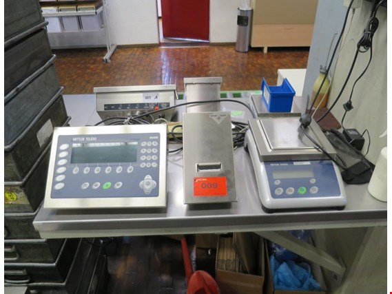 Used Mettler Toledo Monoblock Electronic counting scales for Sale (Auction Premium) | NetBid Industrial Auctions