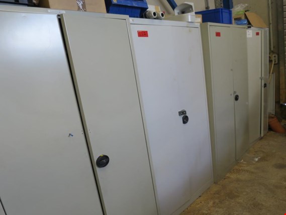 Used 4 Stahlblechschränke for Sale (Auction Premium) | NetBid Industrial Auctions