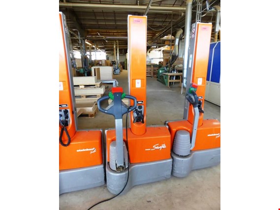 Used Steinbock EMC Electric pallet truck for Sale (Auction Premium) | NetBid Industrial Auctions