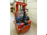 BT LSF1250E/10 Electric stand-on pallet truck
