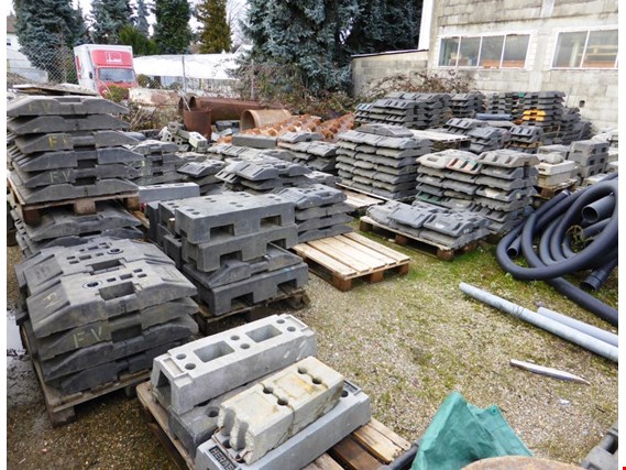 Used 1 Posten rubber feet for Sale (Auction Premium) | NetBid Industrial Auctions