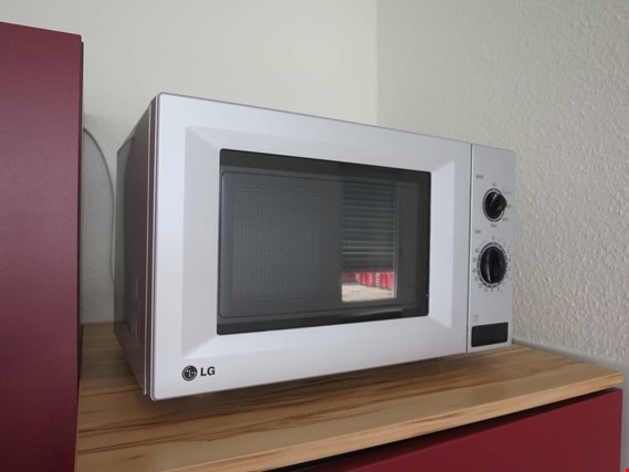 Used LG microwave oven for Sale (Auction Premium) | NetBid Industrial Auctions