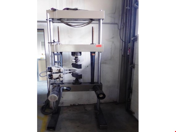 Used UTS 50/100 tensile test machine for Sale (Auction Premium) | NetBid Industrial Auctions