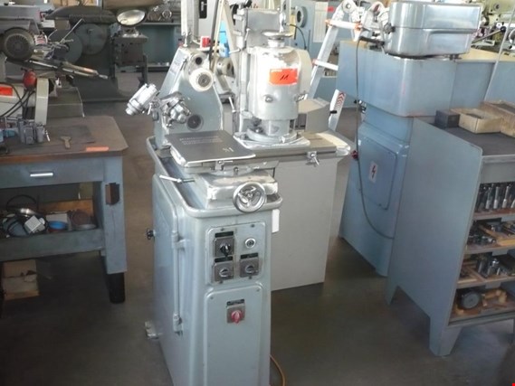 Used Deckel S 1 universal tool-grinding tool for Sale (Auction Premium) | NetBid Industrial Auctions