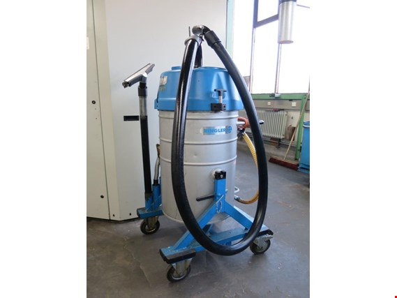 Used Ringler RI 300 W 2 G industrial vacuum cleaner for Sale (Auction Premium) | NetBid Industrial Auctions