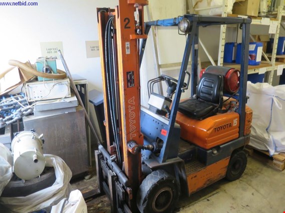 Used Toyota Gas Forklift for Sale (Auction Premium) | NetBid Industrial Auctions