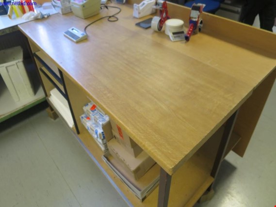 Used Work table for Sale (Trading Premium) | NetBid Industrial Auctions