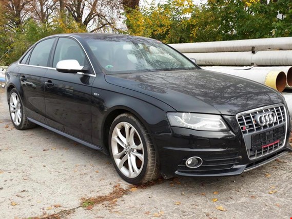 Used Audi S4 3.0 TFSI quattro Passenger car for Sale (Trading Standard) | NetBid Industrial Auctions