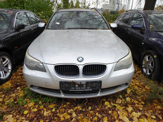 BMW 530d Touring Pkw gebraucht kaufen (Auction Premium) | NetBid Industrie-Auktionen