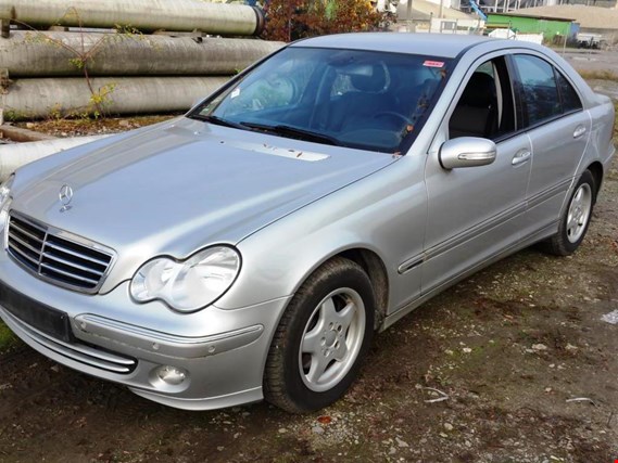 Mercedes C 180 K Samochód kupisz używany(ą) (Auction Premium) | NetBid Polska