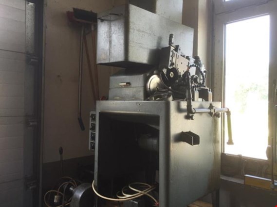 Locksmith machines / workshop equipment