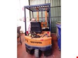 Toyota VCF10 Electric Forklift