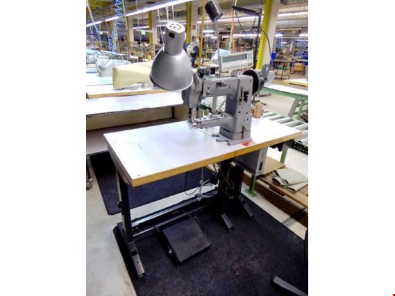 Used Adler 69-FA373 industrial sewing machine for Sale (Auction Premium) | NetBid Industrial Auctions
