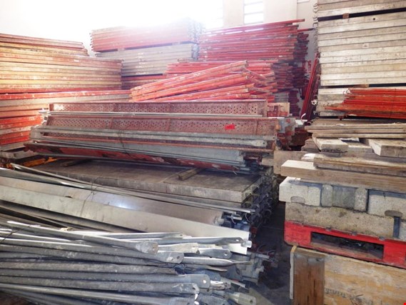 Used Iron columns for scaffolding for Sale (Auction Premium) | NetBid Industrial Auctions