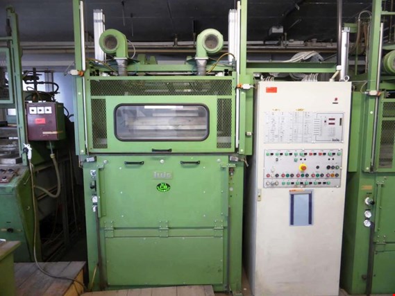 Used Illig UA100G Thermoforming machine for Sale (Auction Premium) | NetBid Industrial Auctions